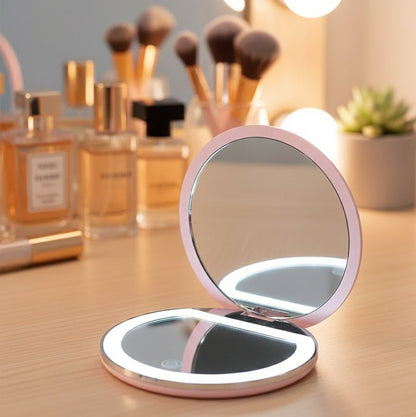 CosmeTion – Flawless makeup anywhere with perfect lighting