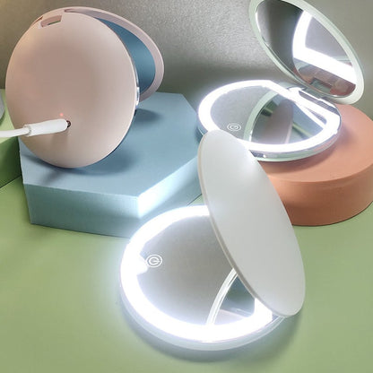 CosmeTion – Flawless makeup anywhere with perfect lighting